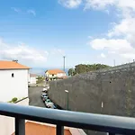 Moradia Casa Feliz * Santa Cruz (Madeira)